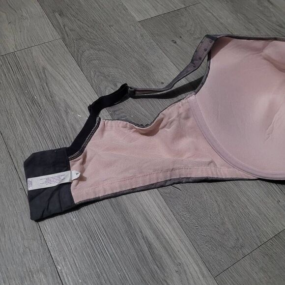 Cacique 44G grey polka dot mesh bra with pink lining underwired - Picture 8 of 10
